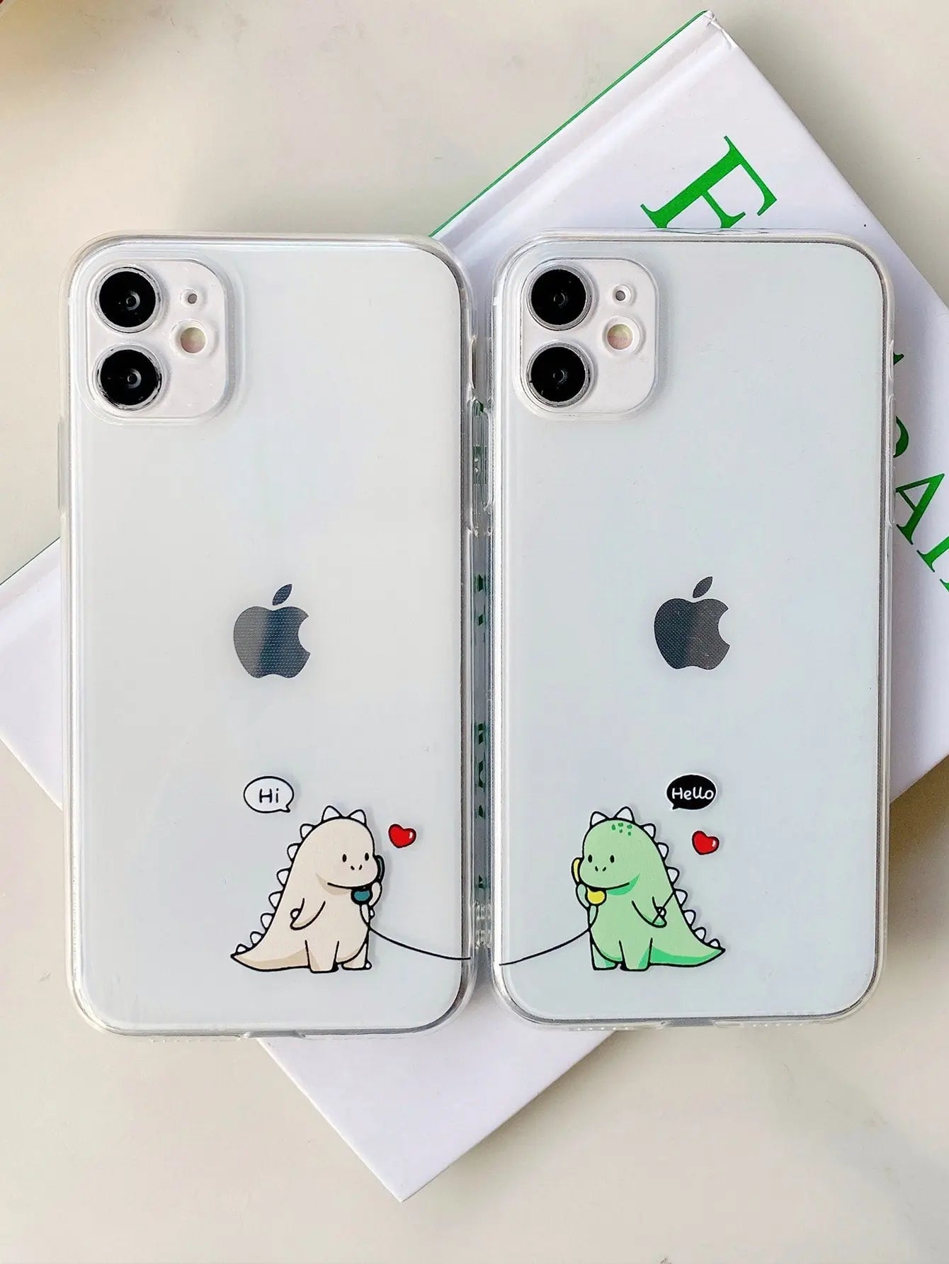 2pcs Couple Dinosaur Print Clear iPhone Case