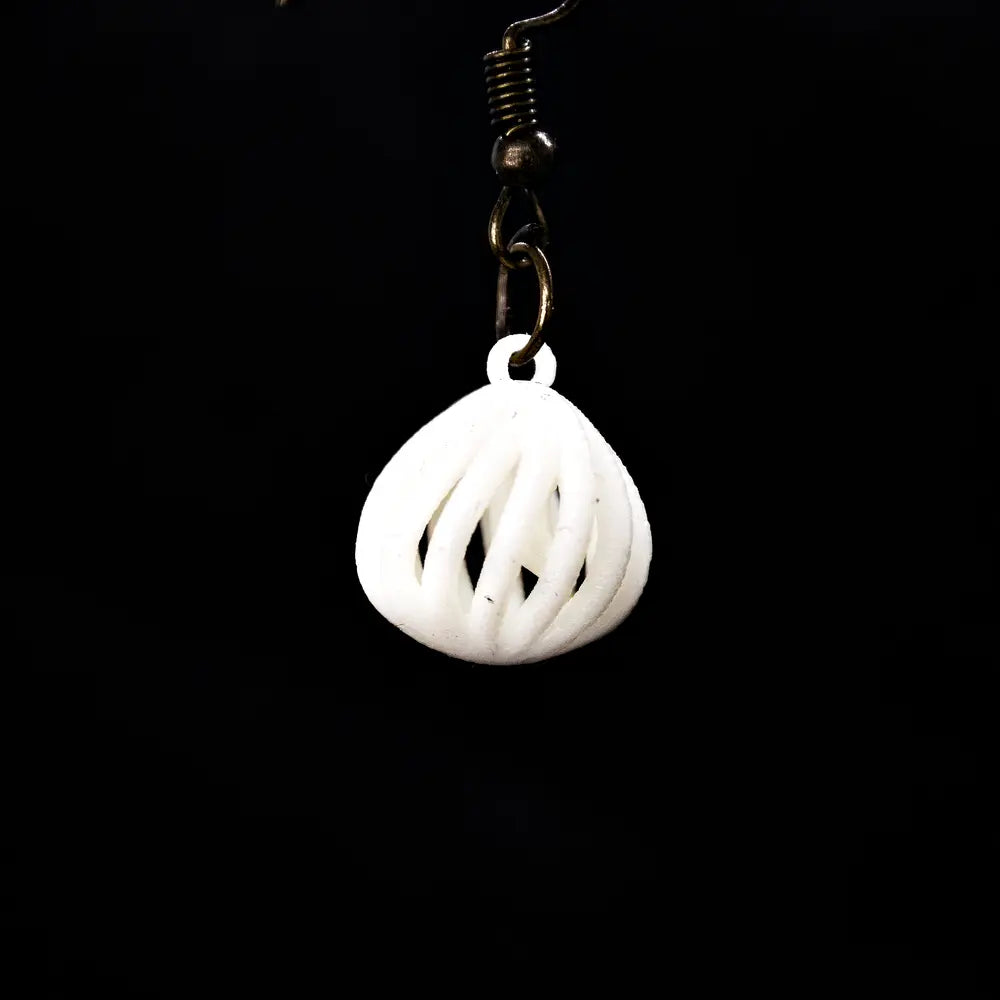 Spiraled berry earring